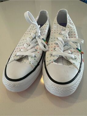 Converse White and Rainbow Sneaker NWOT